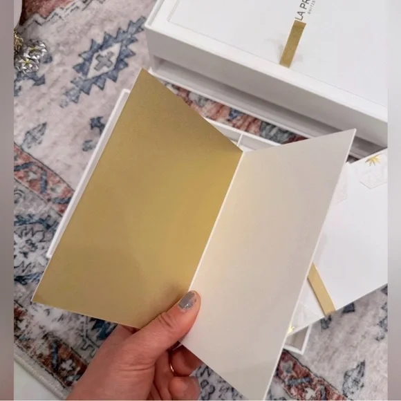 NIB La Prairie Luxurious Stationary set AND Bag - Picture 7 of 9